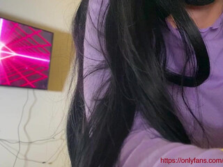 maksin_cb Record skin swaggers with sex toys