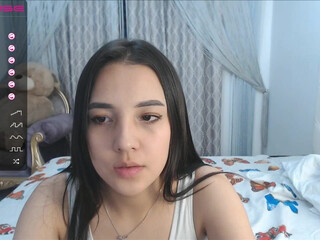 kyulk_yung Tattooed bitch gets fucked by lucky