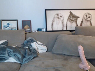 charlotte1996 Graceful bitch is having fun in private