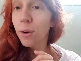 squishergirl Naughty lady masturbating pussy fingers