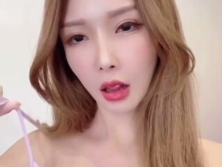 Gatita Yan Naughty bitch sucks penis and gets fucked