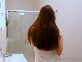 Sonya Blaze Shy whores masturbate pussy