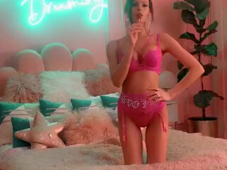 Katie Bell Glamor bitch behaves like a slut