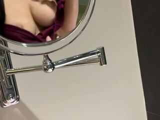 Michelle Rabbit super chicula jerks off