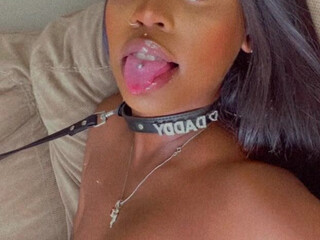 Tyrannicalbanxxx onlyfans Naughty girl jerks pussy gagged