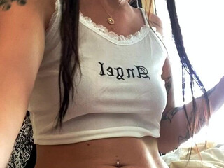 wet kitty & gothspvt, vipgothspvt, goth baby onlyfans showed her tits