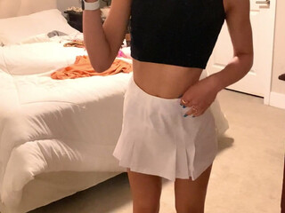 whoahannahjo onlyfans toys with corn toy