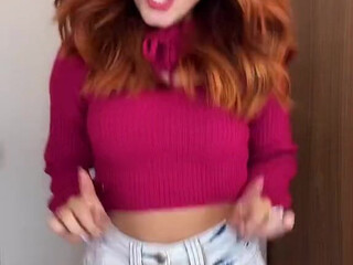 Larissa Manoela onlyfans Beautiful girl shows sexy body