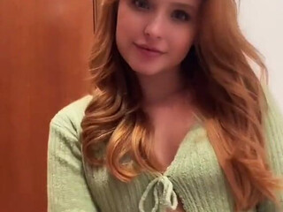 Larissa Manoela onlyfans Gorgeous lady caresses pussy