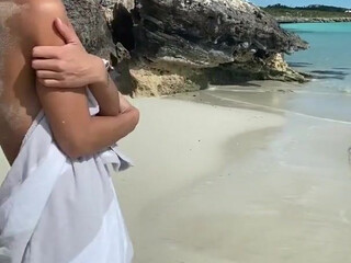 Rachel Cook, rachelc00k onlyfans pranks in honor of the new year