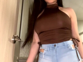 yuriboler onlyfans big breasted slag dabs