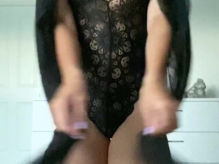 Veronica Perasso onlyfans Dark skinned bangs both holes