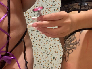 yuriboler onlyfans 17 October 2021