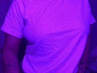 xxreesespiecesxx onlyfans Naughty brunette fucks with a dildo