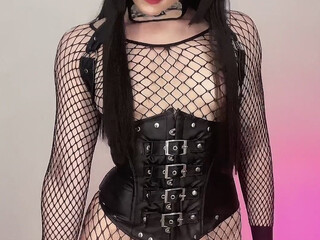 sweetie fox onlyfans Bright slut fucks pussy