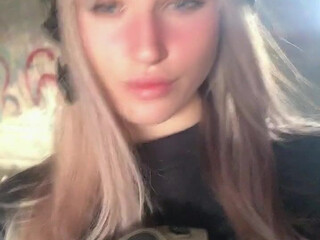 natalia fadeev, nataliafadeev onlyfans Attractive lady relish fucks vagina with a sex toy