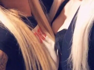 Juju Brais, Julia Abrams,  clit karate