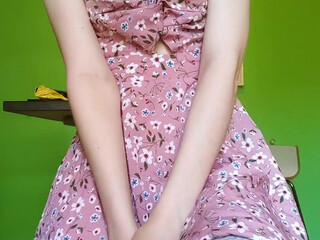 Elfie_cutie onlyfans pulling hair down
