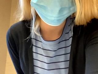 Chloe Cream Buxom fucks pussy with phallus