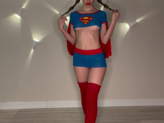 Coco Mia aka coco miaa Putana fingers her pussy