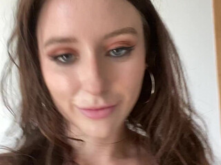 Charly Summer, kittytinypaws, charlysummerofficial ft. Payton Avery onlyfans Hot young lady is fucking pussy