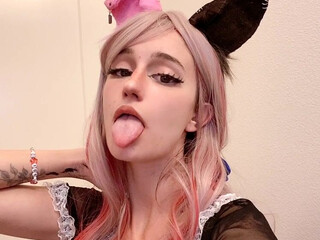 amiiinuu onlyfans Sexy hottie relish sucks sex toy