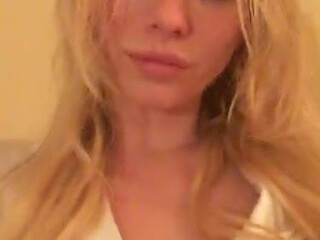 April Summers aka Nadia Foster, Natia Foster, modelapril onlyfans spread her legs and caresses herself