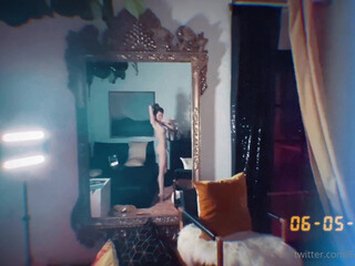 Alexis Kline, thot A test bitch fucks herself