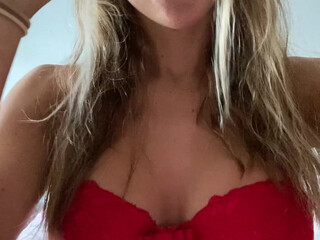 Strawberry Shan, Strawberryshan, shanrozay, shanrozay1 onlyfans Thin skin sucks rubber dick