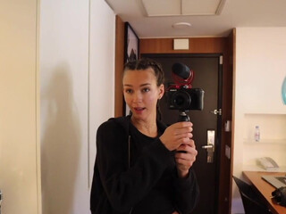 Rachel Cook, rachelc00k onlyfans shows off her milking