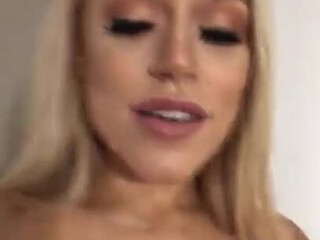 ElleBrookeUK onlyfans Tattooed beast exposed in private