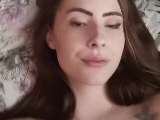 Damania, ur secret girlfriend, slutty pregnant jerking off