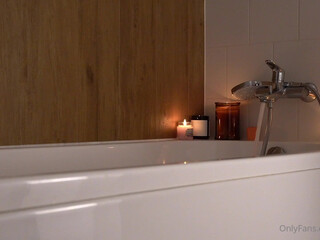 Lexi Poy, The Lexi Princess, lexipoy, lexipoy4 onlyfans Ffm masturbating pussy