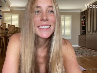 Strawberry Shan, Strawberryshan, shanrozay, shanrozay1 onlyfans Girl with tight booty undresses completely