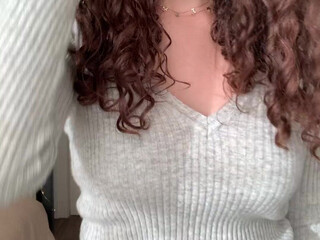 Grace, emoskittle, givingyougrace sucking dick and jerking off on camera showing her little holes