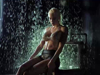 Summer Soderstrom, summersoderstrom Charming takes off the dress