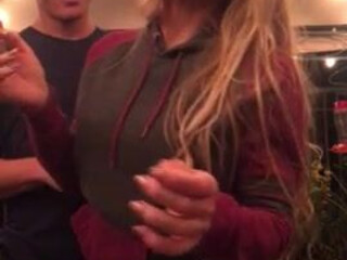 Nicole Aniston Gorgeous chick fucks pussy with phallus