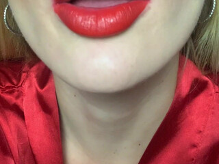 Miss Kenzie Ann, Mackenzie Thoma, misskenzieanne Luxurious bitch in no hurry to undress