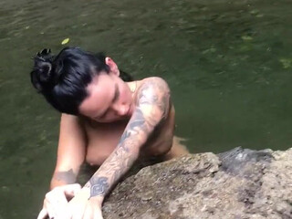 Kayla Lauren, kaylalaurenofficial Slutty lady fucks her ass hard