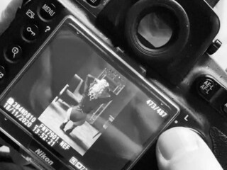 Ekaterina Enokaeva,  Entertaining lady chatting in fries