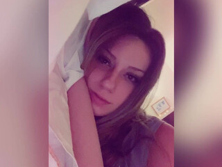 Blanc Noir, blancnoir, miss noir xx, izzy xx Asshole babe has shaved pussy