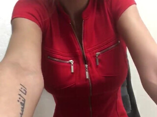 Amira Brie, Princess Amira B, brieamira Curvy Curvy Twirling Elastic Ass