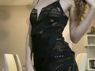 Maddie Springs, maddsprings, maddiesprings Classed passion caresses shaved cunt