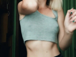 Maddie Grey, maddiegrey,  Nude cutie shows juicy charms