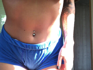 Kayla Lauren, kaylalaurenofficial Wonderful passion seduces with chic shapes.