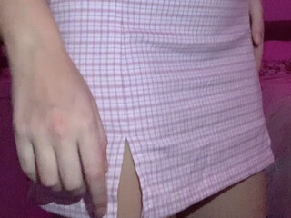 Grace, emoskittle, givingyougrace Delightful beauty fucks a shaved vagina