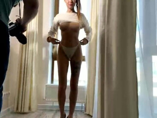 Gelya, Angelina Kuznetsova,  took off her dress