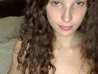 Grace, emoskittle, givingyougrace Skin in glasses shows big chest