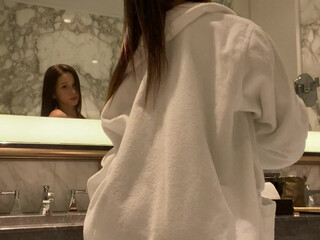 Ellie Leen, ellieleen1, itsnotellieleen aka itsnotellieleen aka ellieleen Naughty lady fingering pussy in nature