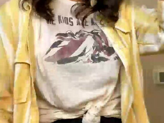 Amira Brie, Princess Amira B, brieamira Sexy hottie relish sucks sex toy